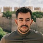 El chef Carlos Casillas cierra su restaurante con estrella Michelin para repartir 18.000 comidas en el incendio de Ávila