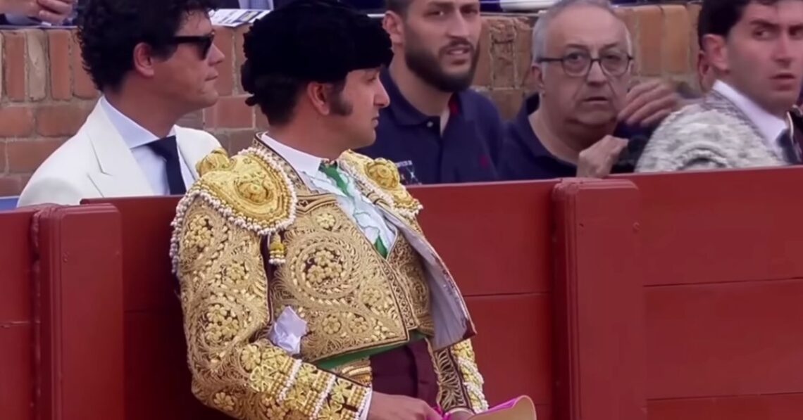 Morante de la Puebla sufre una herida de consideración en la mano y condiciona sus próximos compromisos Morante de la Puebla sufre una herida de consideración en la mano y condiciona sus próximos compromisos