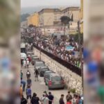 Crisis en Ceuta: Gran afluencia y tensión en las barriadas tras las recientes entradas masivas. Tensión y colapso en la barriada de La Pantera