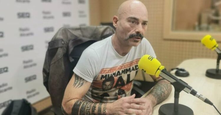 Críticas a Sumar por «desconectar de la realidad» tras negar la invasión en Ceuta y reducir la crisis a un dilema humanitario Críticas a Sumar por «desconectar de la realidad» tras negar la invasión en Ceuta y reducir la crisis a un dilema humanitario