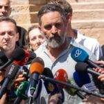 Vox acusa al Gobierno de traición por la crisis de Ceuta y anuncia que activará el artículo 102 de la Constitución