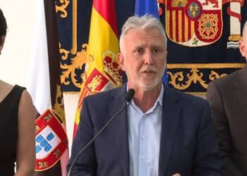 Ángel Víctor Torres: «Si queremos devolver Ceuta a la normalidad, necesitamos espacios para filiar» Ángel Víctor Torres: «Si queremos devolver Ceuta a la normalidad, necesitamos espacios para filiar»