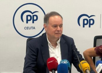 El PP desaprueba los altercados en Ceuta pero los atribuye a la «desesperación» por la «pasividad» del Gobierno El PP desaprueba los altercados en Ceuta pero los atribuye a la «desesperación» por la «pasividad» del Gobierno