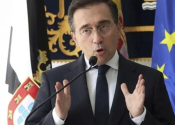 Albares tilda de «agravio a la dignidad de Europa» los controles de Italia a viajeros españoles tras la crisis de Ceuta Albares tilda de «agravio a la dignidad de Europa» los controles de Italia a viajeros españoles tras la crisis de Ceuta