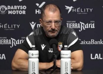 José Juan Romero pide unidad y paz social a la afición y a Ceuta: «Que no nos dividan»