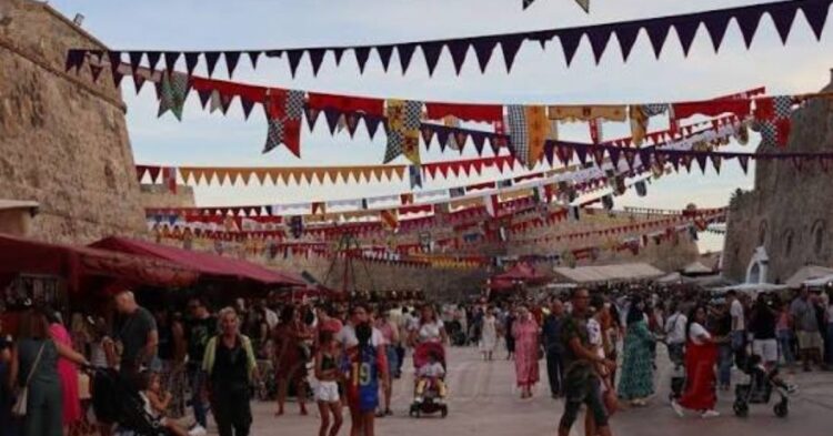 Ceuta suspende su tradicional Mercado Medieval tras la crisis migratoria Ceuta suspende su tradicional Mercado Medieval tras la crisis migratoria