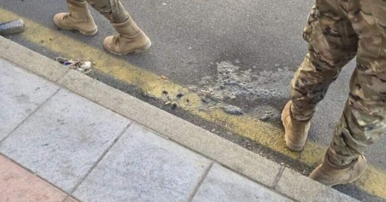 Ataque con botellas de aguarrás contra una manifestación pacífica en Ceuta Ataque con botellas de aguarrás contra una manifestación pacífica en Ceuta