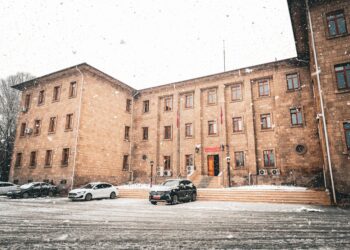 El MDyC culpa al Gobierno de la Ciudad de la subida del paro en la hostelería