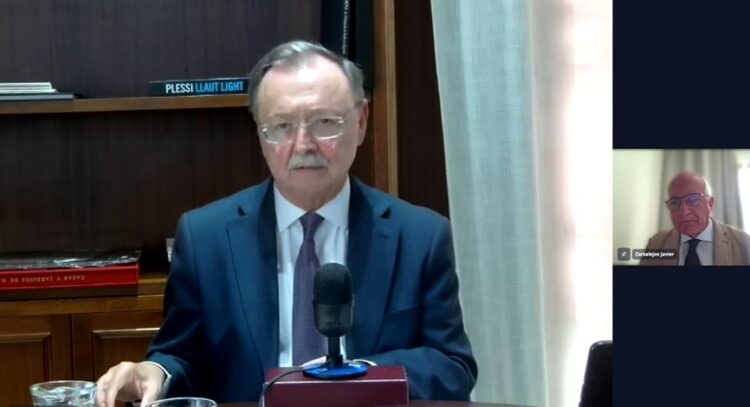Juan Vivas solicita apoyo europeo en la crisis migratoria Juan Vivas solicita apoyo europeo en la crisis migratoria