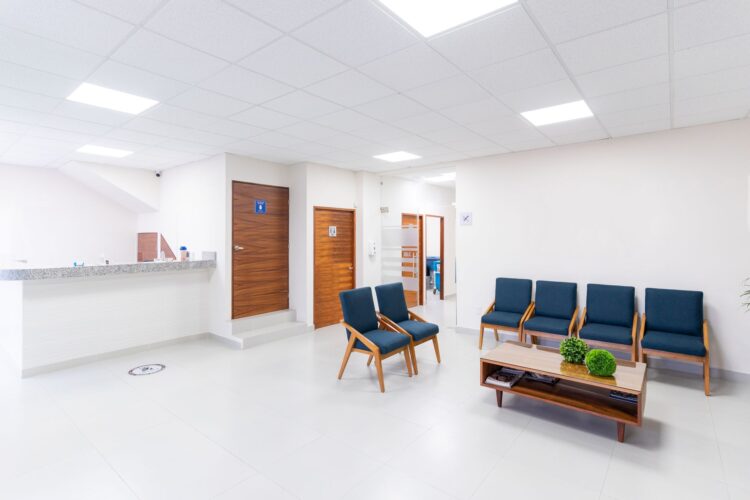 El Sindicato Médico de Ceuta se solidariza con sus compañeros de Melilla tras el cese de su directora médico El Sindicato Médico de Ceuta se solidariza con sus compañeros de Melilla tras el cese de su directora médico