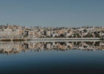 Ceuta enfrenta crisis migratoria y discursos de odio