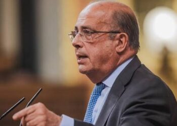 Ignacio Gil Lázaro critica al Gobierno por Ceuta