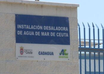 Acemsa rodea la planta desaladora en Benítez Acemsa rodea la planta desaladora en Benítez