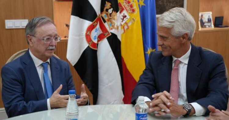 Juan Vivas aborda con Telefónica el impulso digital y la conectividad Juan Vivas aborda con Telefónica el impulso digital y la conectividad