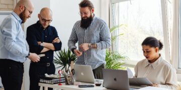 El Gobierno de Ceuta lanza un programa para jóvenes emprendedores
