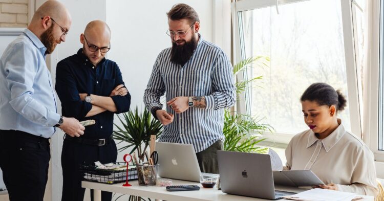 El Gobierno de Ceuta lanza un programa para jóvenes emprendedores El Gobierno de Ceuta lanza un programa para jóvenes emprendedores