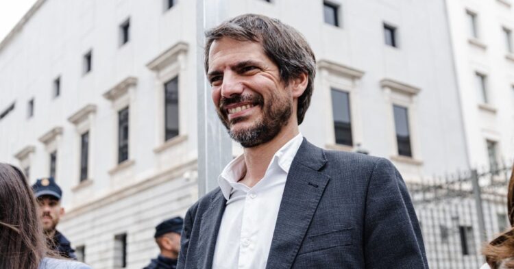 Urtasun evidencia diferencias en la coalición tras pedir el traslado a la península de los migrantes de Ceuta Urtasun evidencia diferencias en la coalición tras pedir el traslado a la península de los migrantes de Ceuta