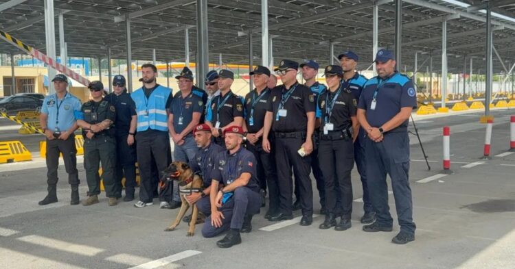 España solicitará el despliegue permanente de Frontex y una misión de Europol en Ceuta