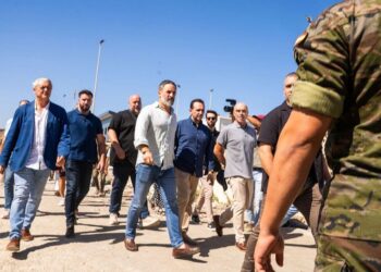 Abascal recrimina a Sánchez la convocatoria «en secreto» de la embajadora de Marruecos tras sus fricciones por Ceuta y Melilla