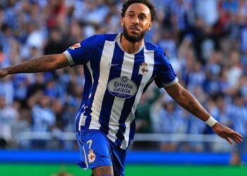 El ‘método Depor’ convence a Aubameyang: discreción, datos y un manual para la familia