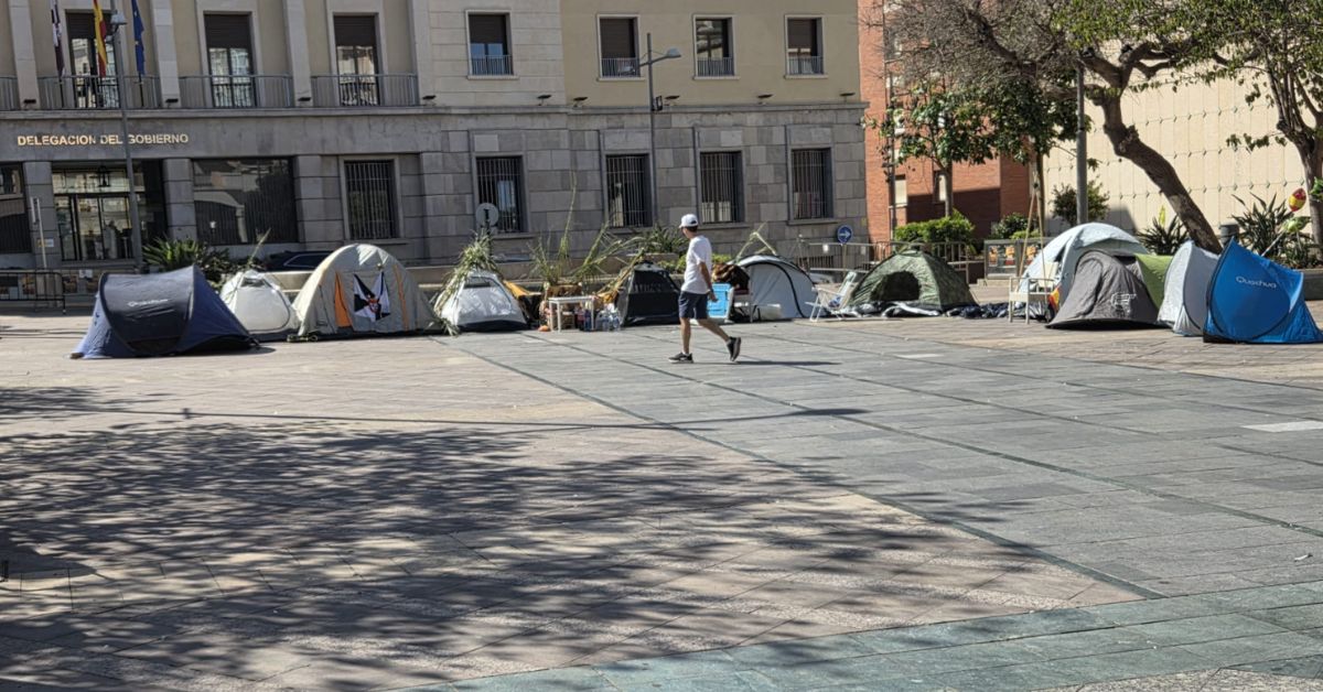 Acampada en Plaza de los Reyes