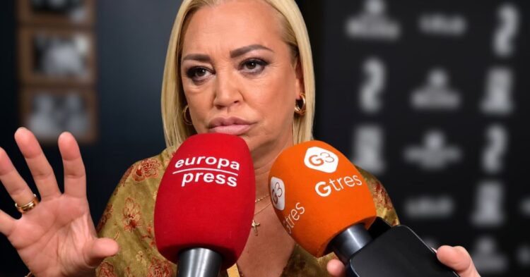 Belén Esteban reabre su conflicto con Jesulín de Ubrique y aclara su futuro profesional en la televisión Belén Esteban reabre su conflicto con Jesulín de Ubrique y aclara su futuro profesional en la televisión
