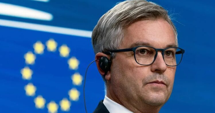 El comisario europeo de Interior reafirma que la frontera de Ceuta es «la frontera común de la Unión Europea» El comisario europeo de Interior reafirma que la frontera de Ceuta es «la frontera común de la Unión Europea»