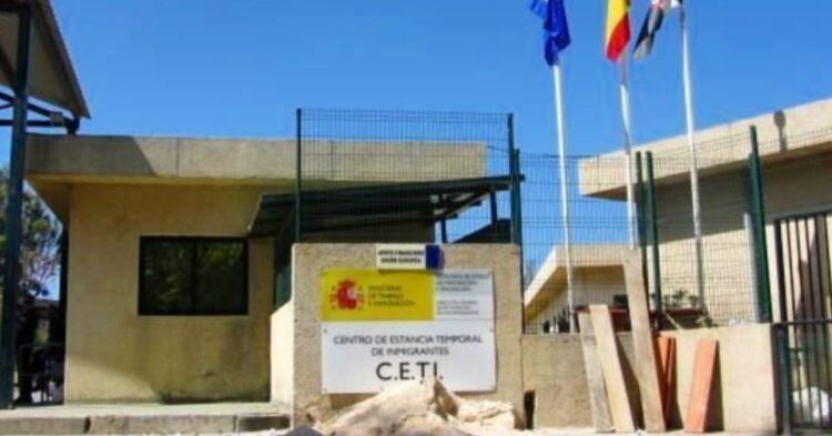 El Gobierno convertirá a Ceuta en un macrocentro de acogida tras destinar 88 millones a habilitar nuevos espacios El Gobierno convertirá a Ceuta en un macrocentro de acogida tras destinar 88 millones a habilitar nuevos espacios