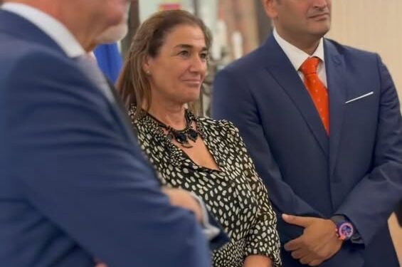 Kissy Chandiramani recibe al Consejo Andaluz de Economistas en Ceuta