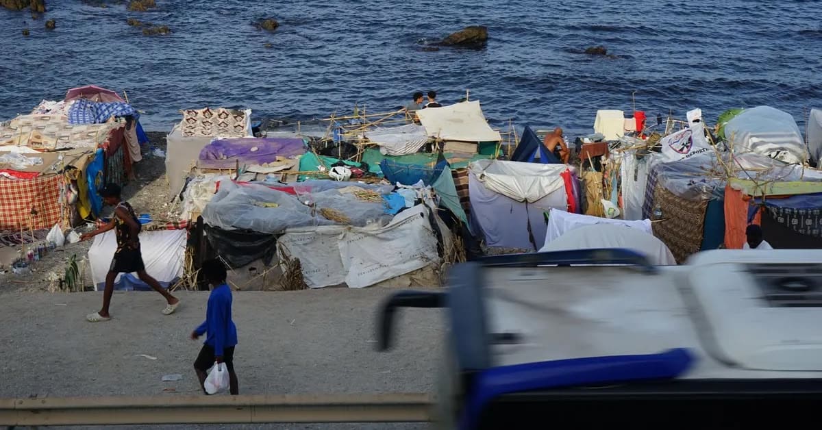 Ceuta enfrenta una crisis migratoria y humanitaria tras dos meses de la avalancha migratoria Ceuta enfrenta una crisis migratoria y humanitaria tras dos meses de la avalancha migratoria