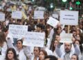 Convocatoria de huelga indefinida de médicos del Sistema Nacional de Salud a partir del 28 de octubre Convocatoria de huelga indefinida de médicos del Sistema Nacional de Salud a partir del 28 de octubre