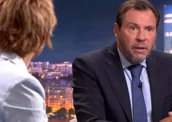 Cristina Pardo acorrala a Óscar Puente en televisión por la gestión de la crisis de Ceuta y las vacaciones de Sánchez Cristina Pardo acorrala a Óscar Puente en televisión por la gestión de la crisis de Ceuta y las vacaciones de Sánchez