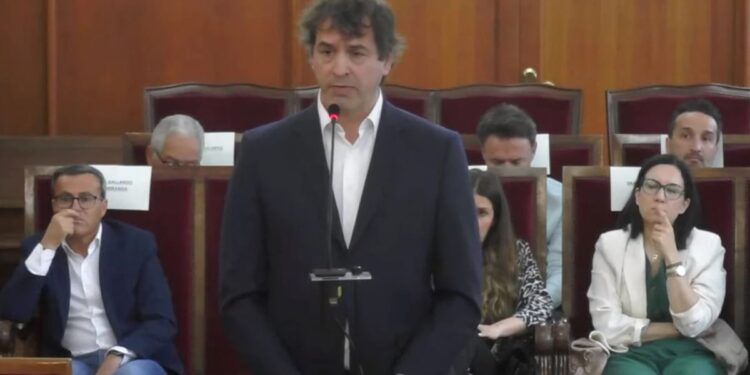 Presentan una nueva denuncia contra Miguel Ángel Gallardo por la contratación de un amigo de David Sánchez
