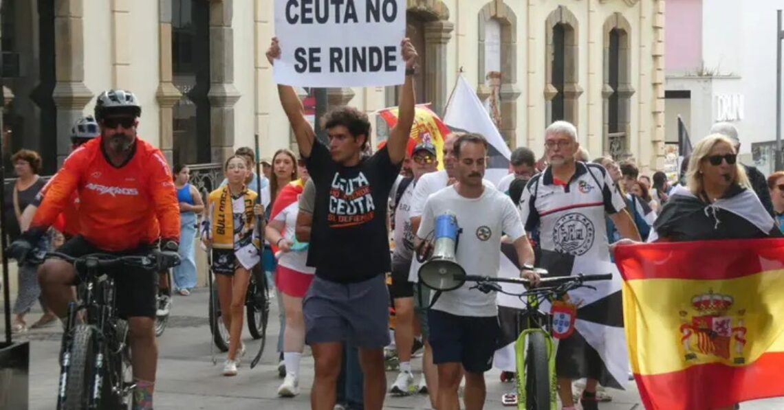 El deporte de Ceuta pide auxilio tras la crisis migratoria: «Nos hemos sentido abandonados, traicionados y humillados» El deporte de Ceuta pide auxilio tras la crisis migratoria: «Nos hemos sentido abandonados, traicionados y humillados»