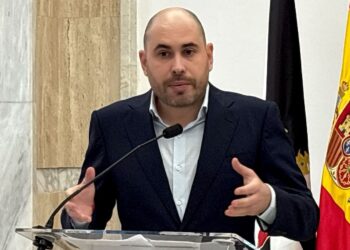 El delegado del Gobierno en Ceuta, Miguel Pérez Triano, presenta su dimisión