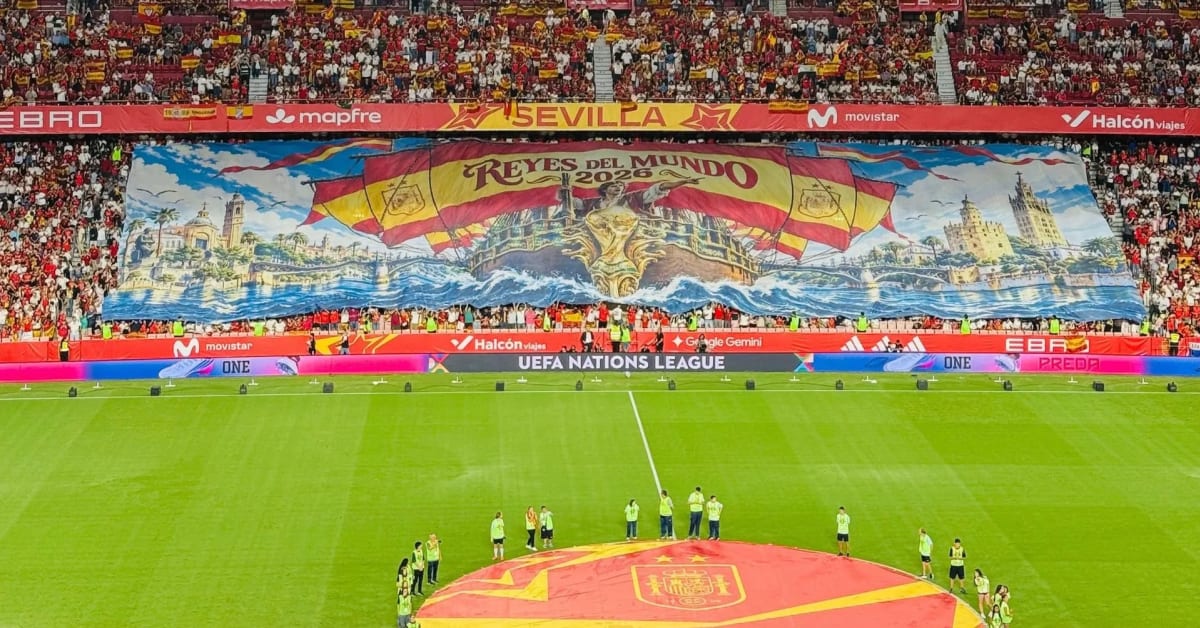 El Ramón Sánchez-Pizjuán celebra a la selección española con emotivo homenaje
