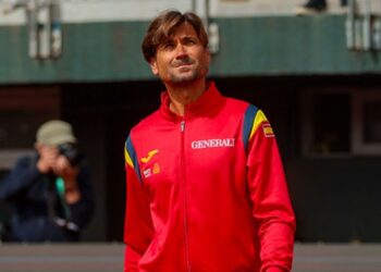 España confirma su solidez sin Carlos Alcaraz y sellar su clasificación para la fase final de la Copa Davis tras vencer a Chile