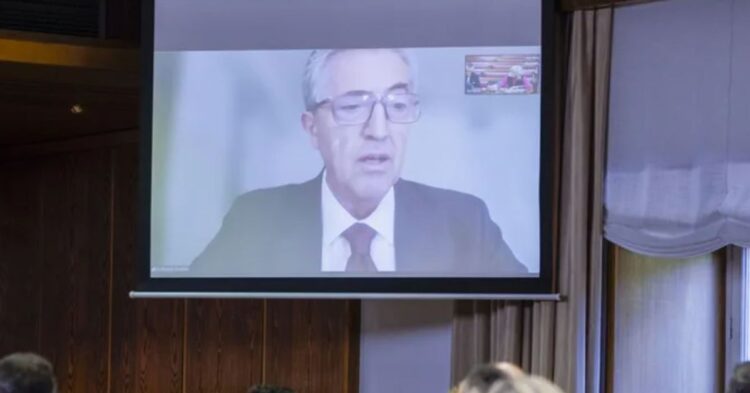 El exdirector de la Guardia Civil declara como imputado por presuntas presiones a la UCO en el ‘caso Leire’ El exdirector de la Guardia Civil declara como imputado por presuntas presiones a la UCO en el ‘caso Leire’