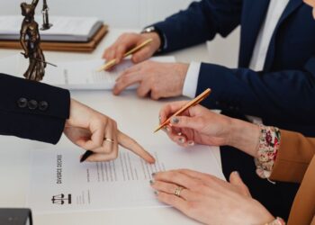 Cómo va lo mío: consulta tu expediente de extranjería paso a paso