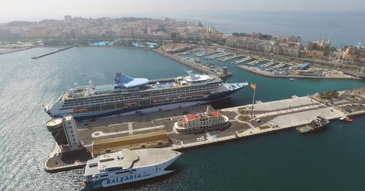Expulsados siete migrantes marroquíes de Ceuta por delitos cometidos Expulsados siete migrantes marroquíes de Ceuta por delitos cometidos