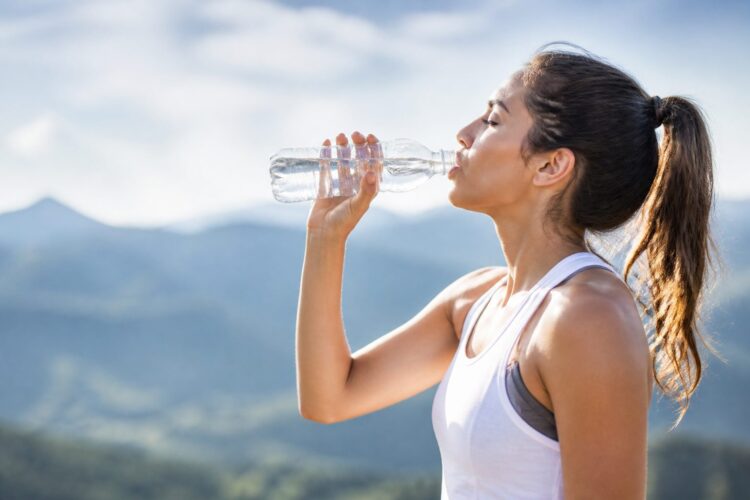 Hidratación: cuánta agua necesitas de verdad Hidratación: cuánta agua necesitas de verdad
