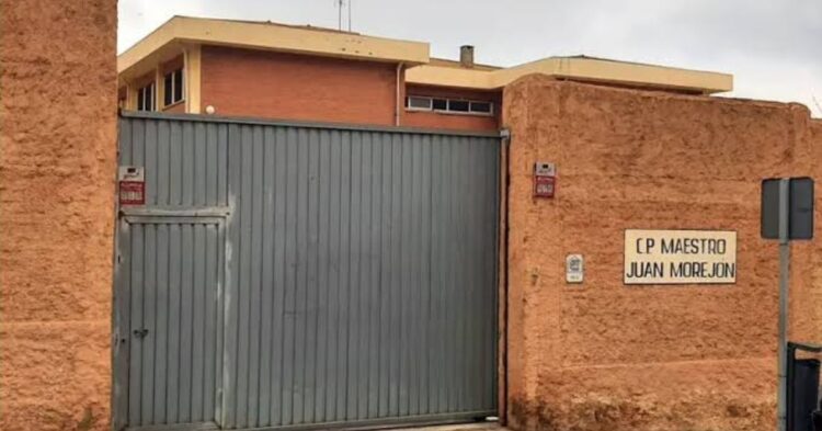 El AMPA del CEIP Juan Morejón denuncia falta de higiene e inseguridad en el inicio del curso escolar en Ceuta El AMPA del CEIP Juan Morejón denuncia falta de higiene e inseguridad en el inicio del curso escolar en Ceuta
