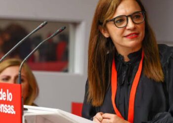 La exlíder del PSOE en Argentina señalada por solicitar pasaportes de fallecidos para el voto exterior ocupa un cargo público en Buenos Aires La exlíder del PSOE en Argentina señalada por solicitar pasaportes de fallecidos para el voto exterior ocupa un cargo público en Buenos Aires