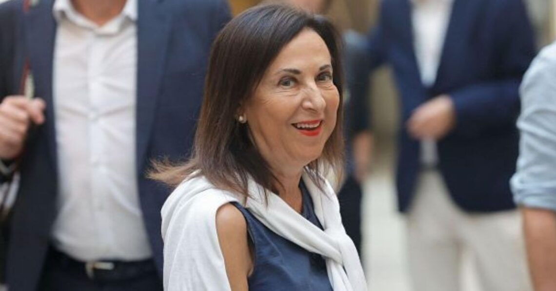 Ceuta pone en valor el respaldo de Margarita Robles frente a la incomprensión de otros ministros Ceuta pone en valor el respaldo de Margarita Robles frente a la incomprensión de otros ministros