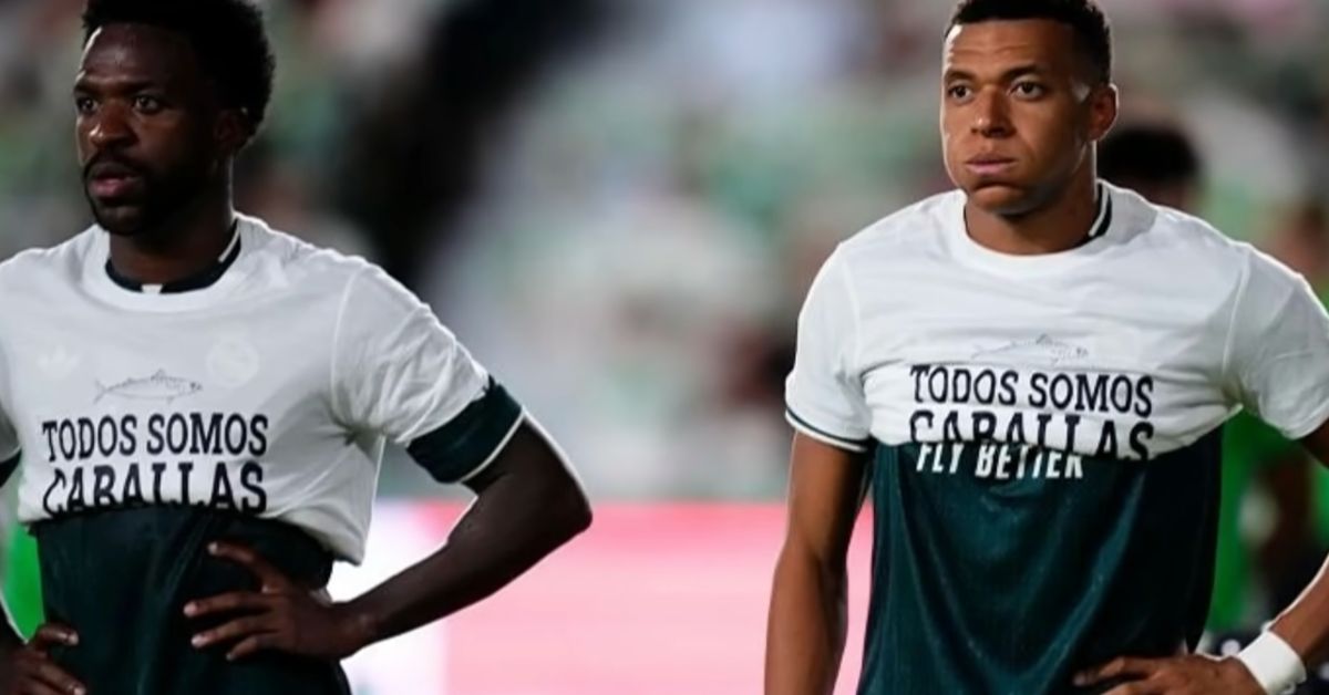 Mbappé, Vinicius y Konaté con camiseta apoyo Ceuta Real Madrid Elche