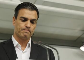 Sánchez estrecha el cerco sobre el alquiler de temporada para tapar la fuga del mercado residencial y forzar un guiño a sus socios Sánchez estrecha el cerco sobre el alquiler de temporada para tapar la fuga del mercado residencial y forzar un guiño a sus socios