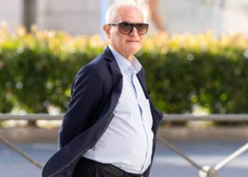 El juez Peinado sopesa abrir su propio bufete de abogados tras jubilarse al frente del caso de Begoña Gómez El juez Peinado sopesa abrir su propio bufete de abogados tras jubilarse al frente del caso de Begoña Gómez