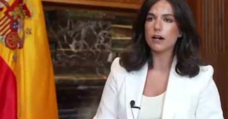 Vox califica de «cortina de humo» la desclasificación de informes sobre Ceuta y acusa al Gobierno de estar «alineado con Marruecos» Vox califica de «cortina de humo» la desclasificación de informes sobre Ceuta y acusa al Gobierno de estar «alineado con Marruecos»
