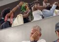Las polémicas del US Open abren una brecha con Wimbledon: del auge de los ‘influencers’ al veto de los aros de luz Las polémicas del US Open abren una brecha con Wimbledon: del auge de los ‘influencers’ al veto de los aros de luz