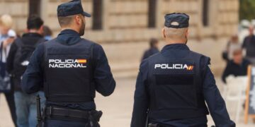 La Policía Nacional investiga como crimen machista el asesinato de una mujer con arma blanca en Benidorm La Policía Nacional investiga como crimen machista el asesinato de una mujer con arma blanca en Benidorm